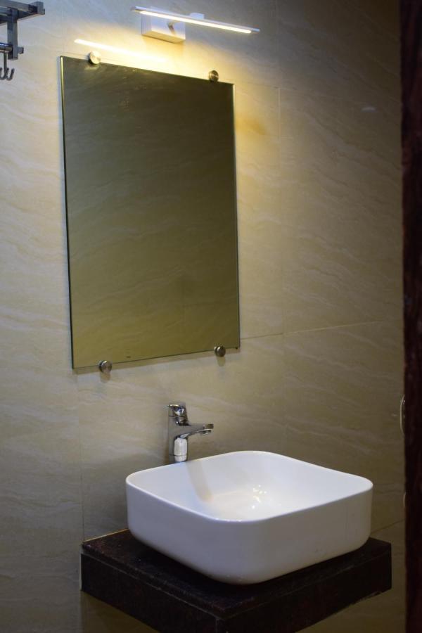 Gateway Suites Mumbai Exterior foto